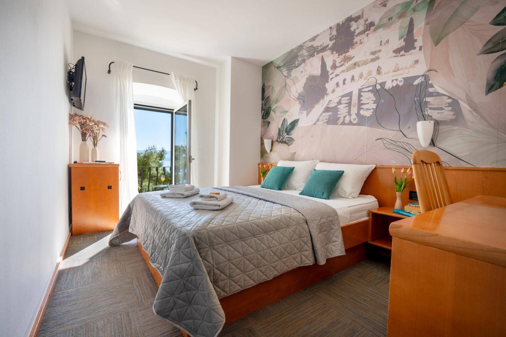 Hotel Newly Renovated Kastil