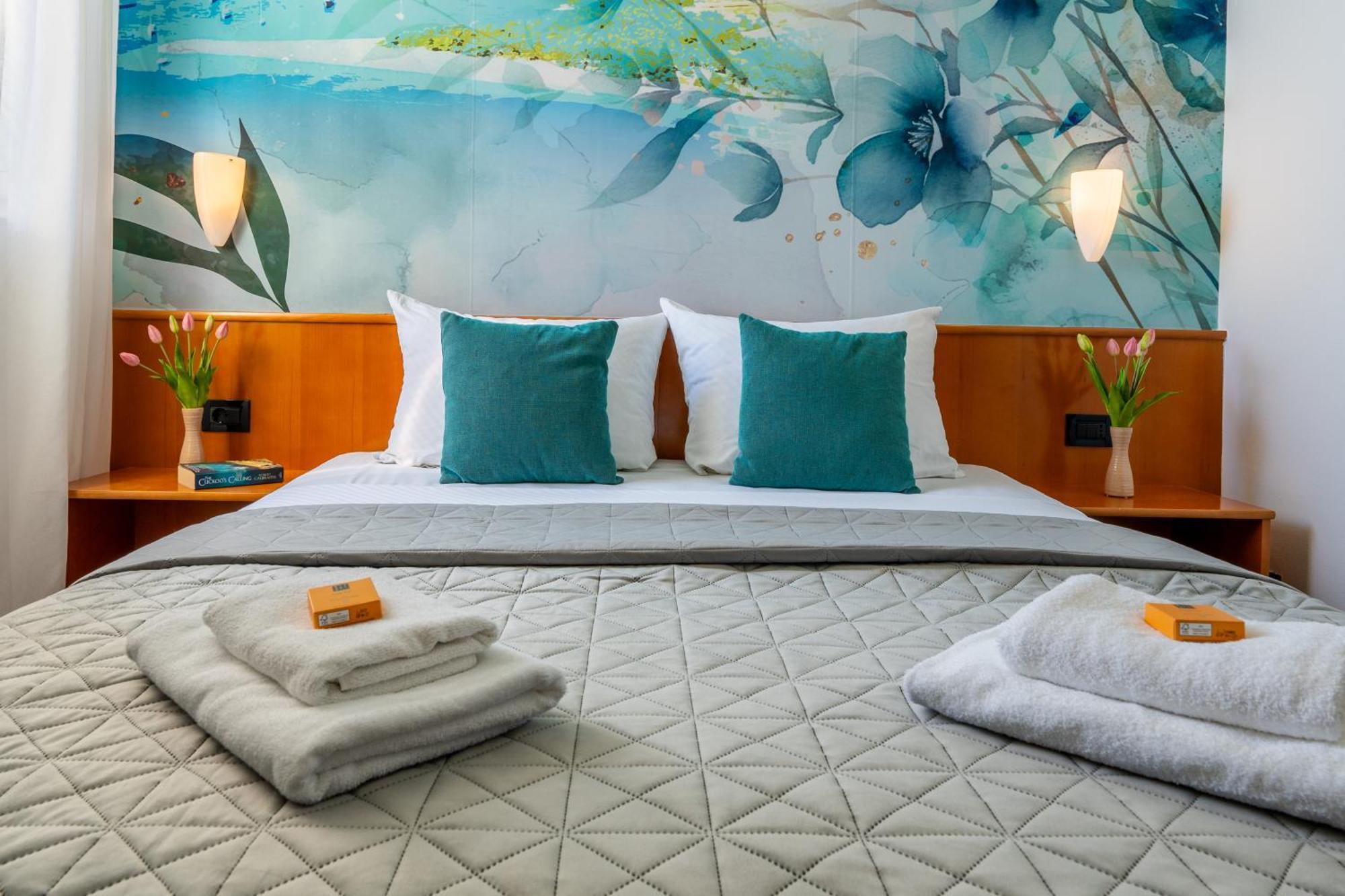 Newly Renovated Kastil Hotel