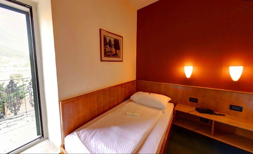 Newly Renovated Kastil 3*