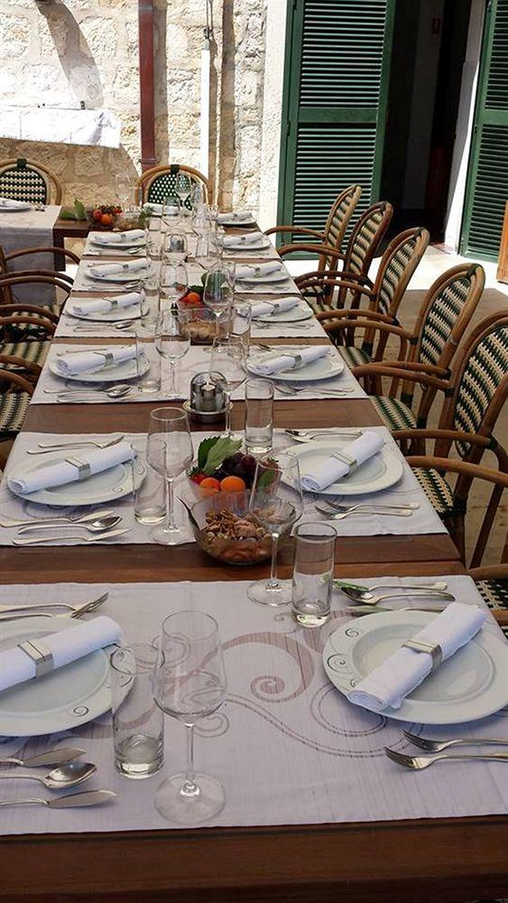 Hotel Newly Renovated Kastil 3*