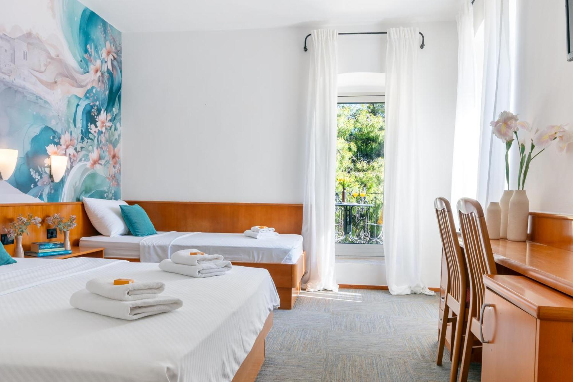 Newly Renovated Kastil 3* Bol
