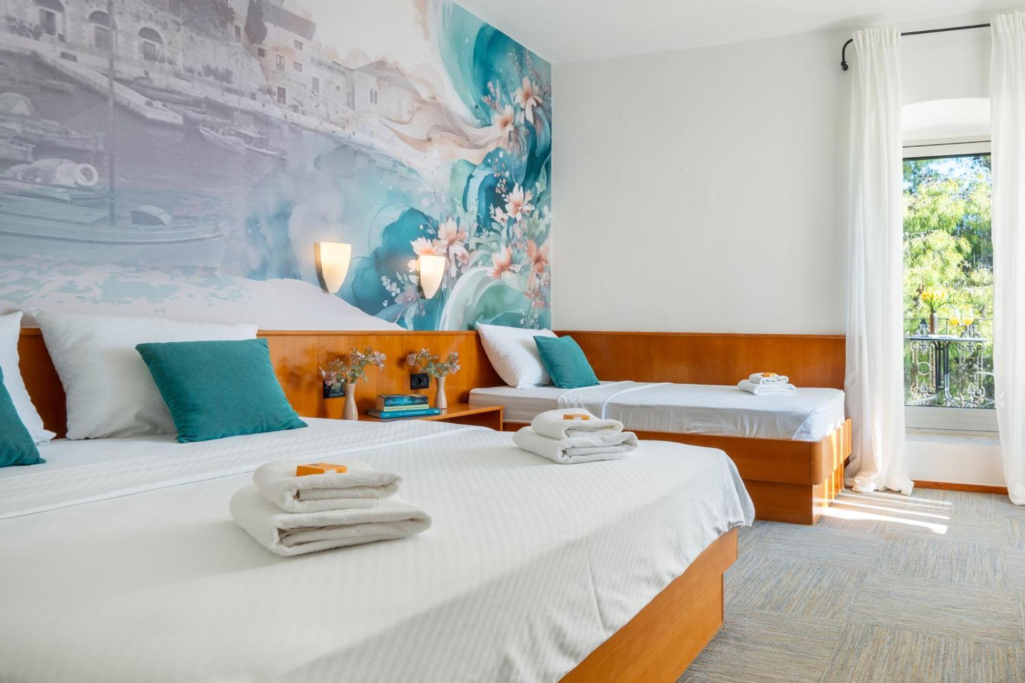 Newly Renovated Kastil